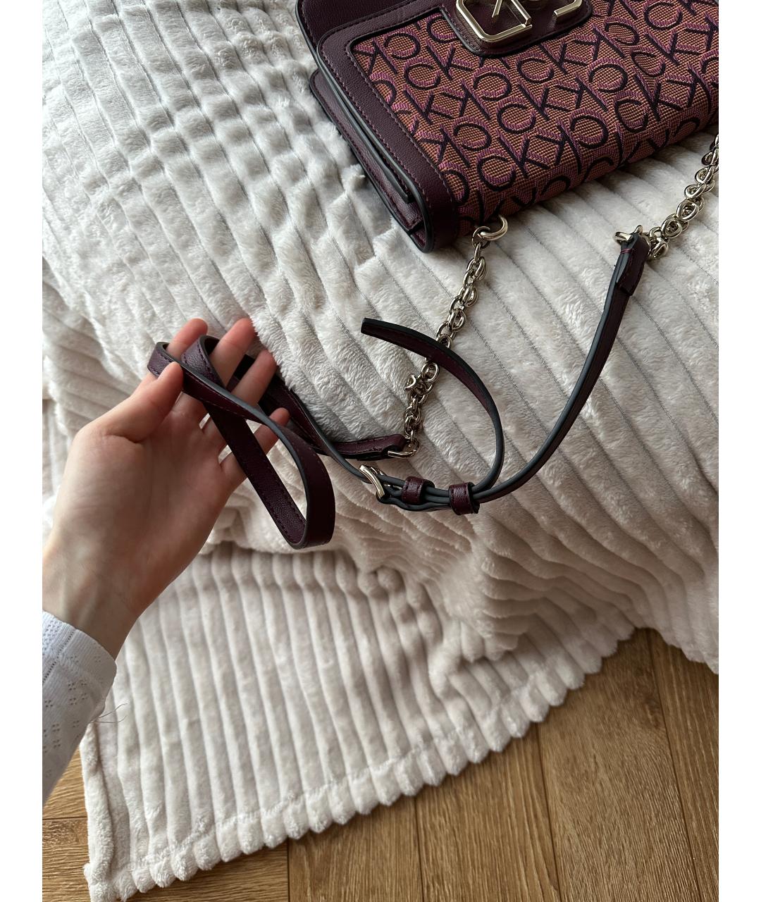 CALVIN KLEIN Бордовая сумка через плечо, фото 2