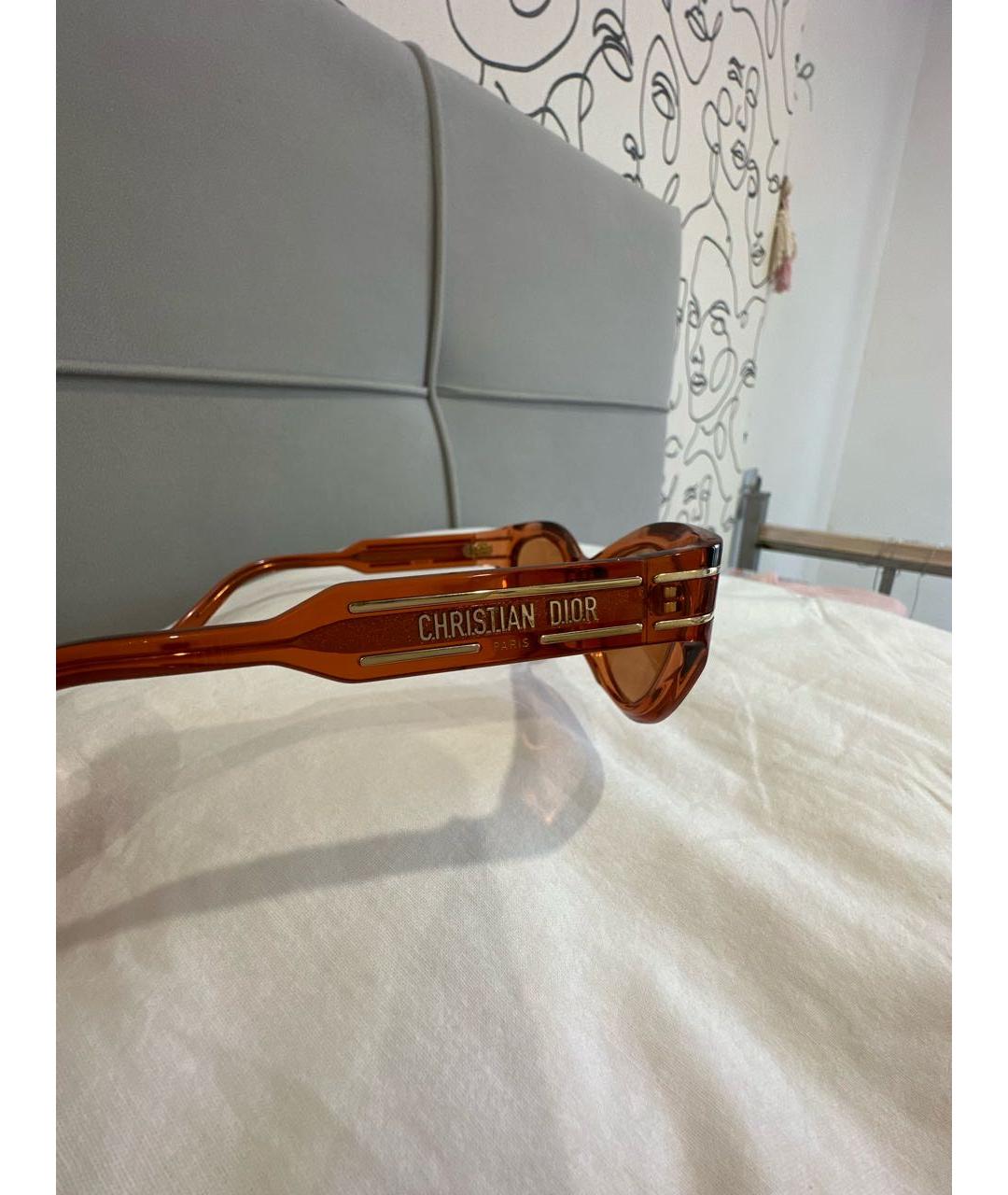 CHRISTIAN DIOR Оранжевое пластиковые солнцезащитные очки, фото 3