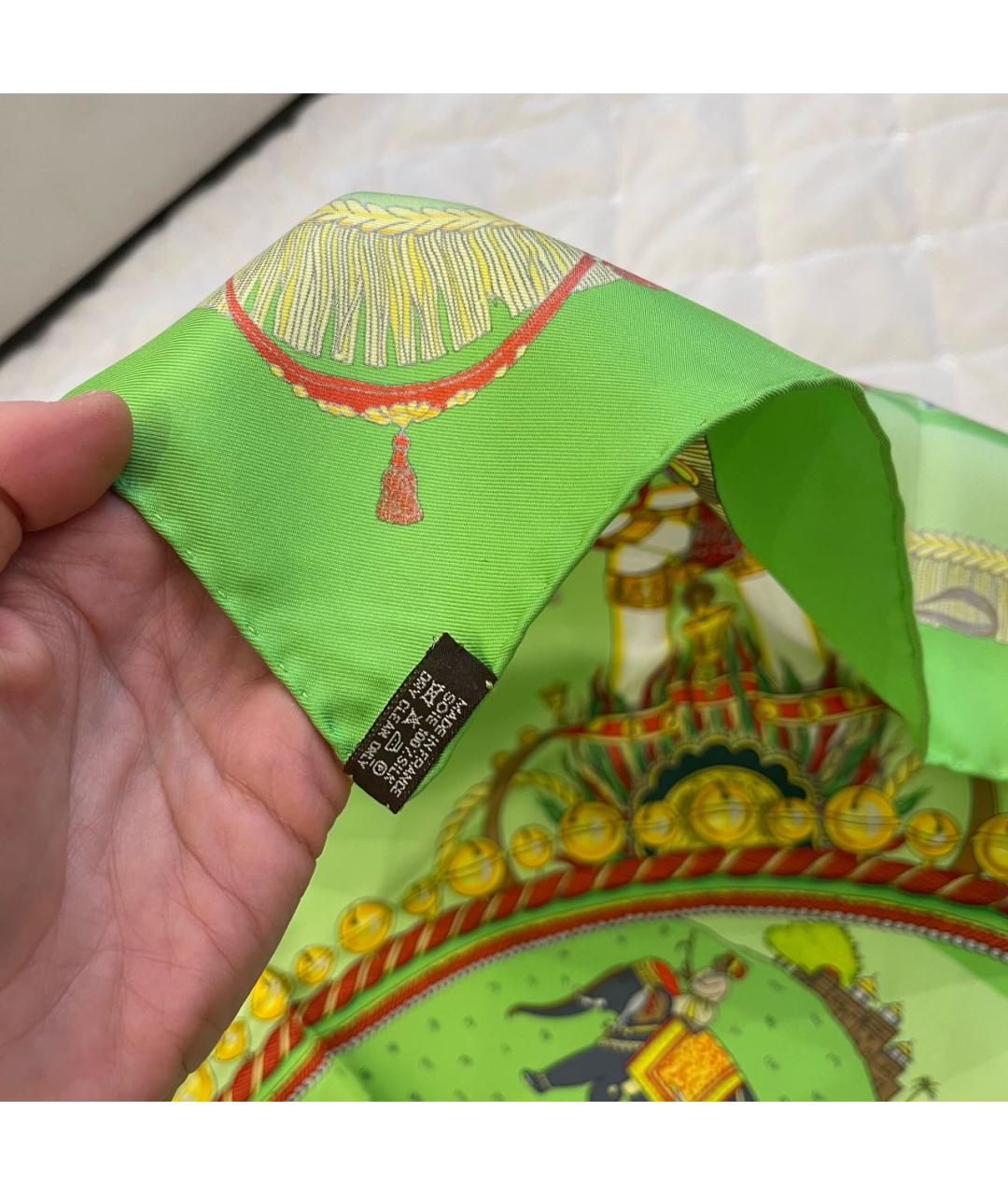 HERMES Салатовый шелковый платок, фото 2