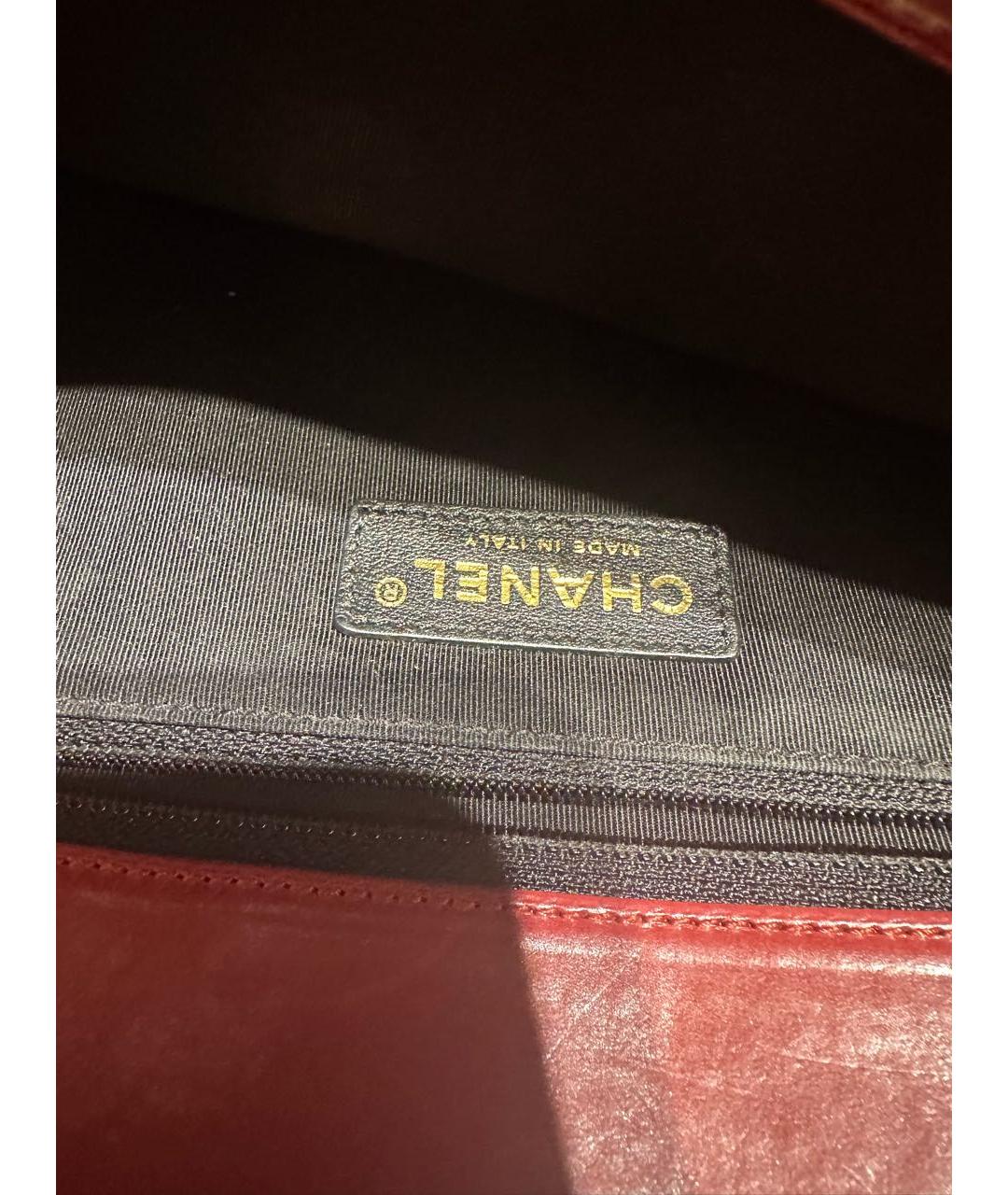 CHANEL Красная кожаная сумка через плечо, фото 3