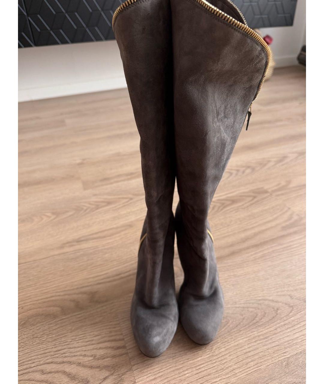GIORGIO ARMANI Серые замшевые сапоги, фото 2