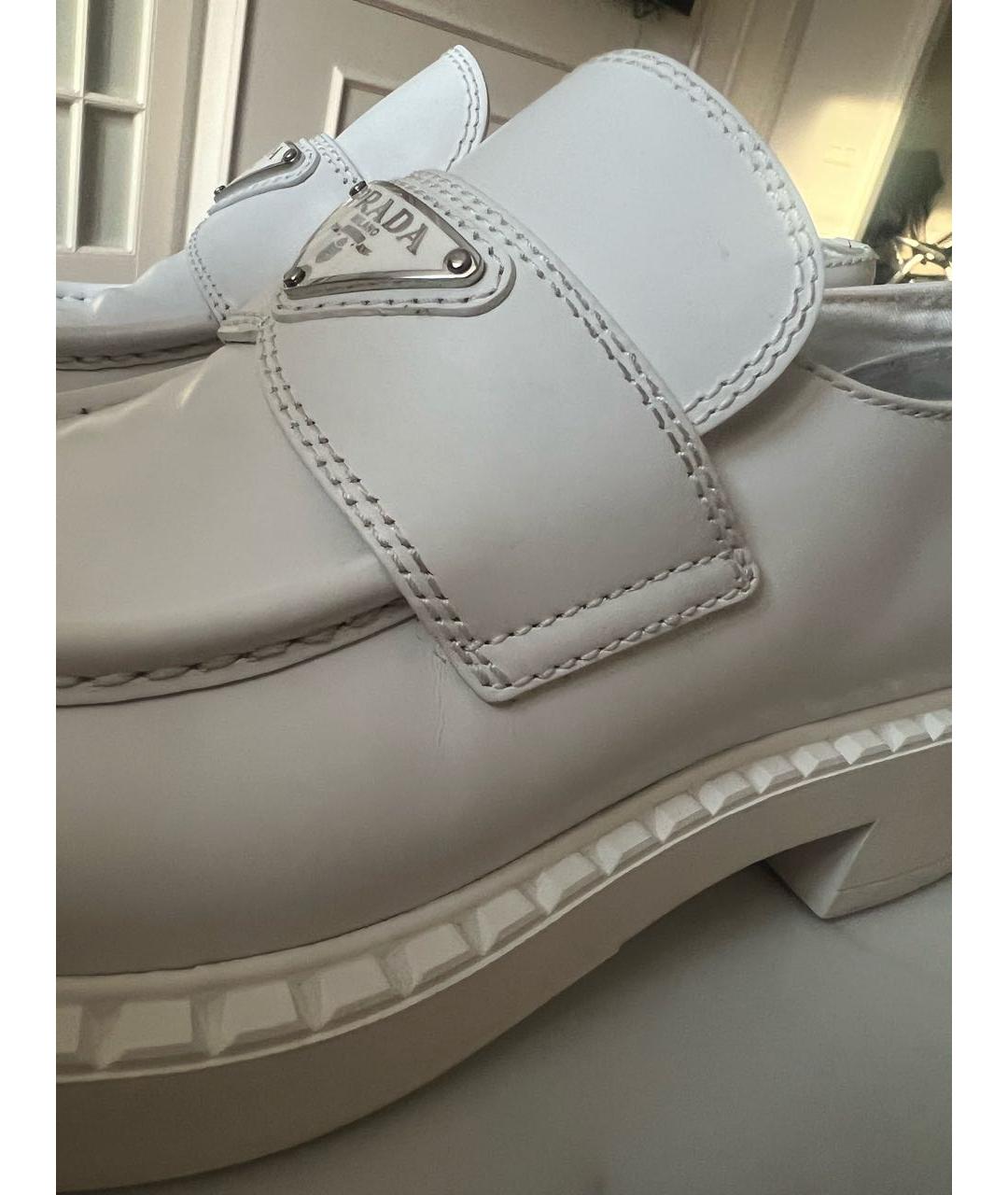 PRADA Белые кожаные лоферы, фото 5