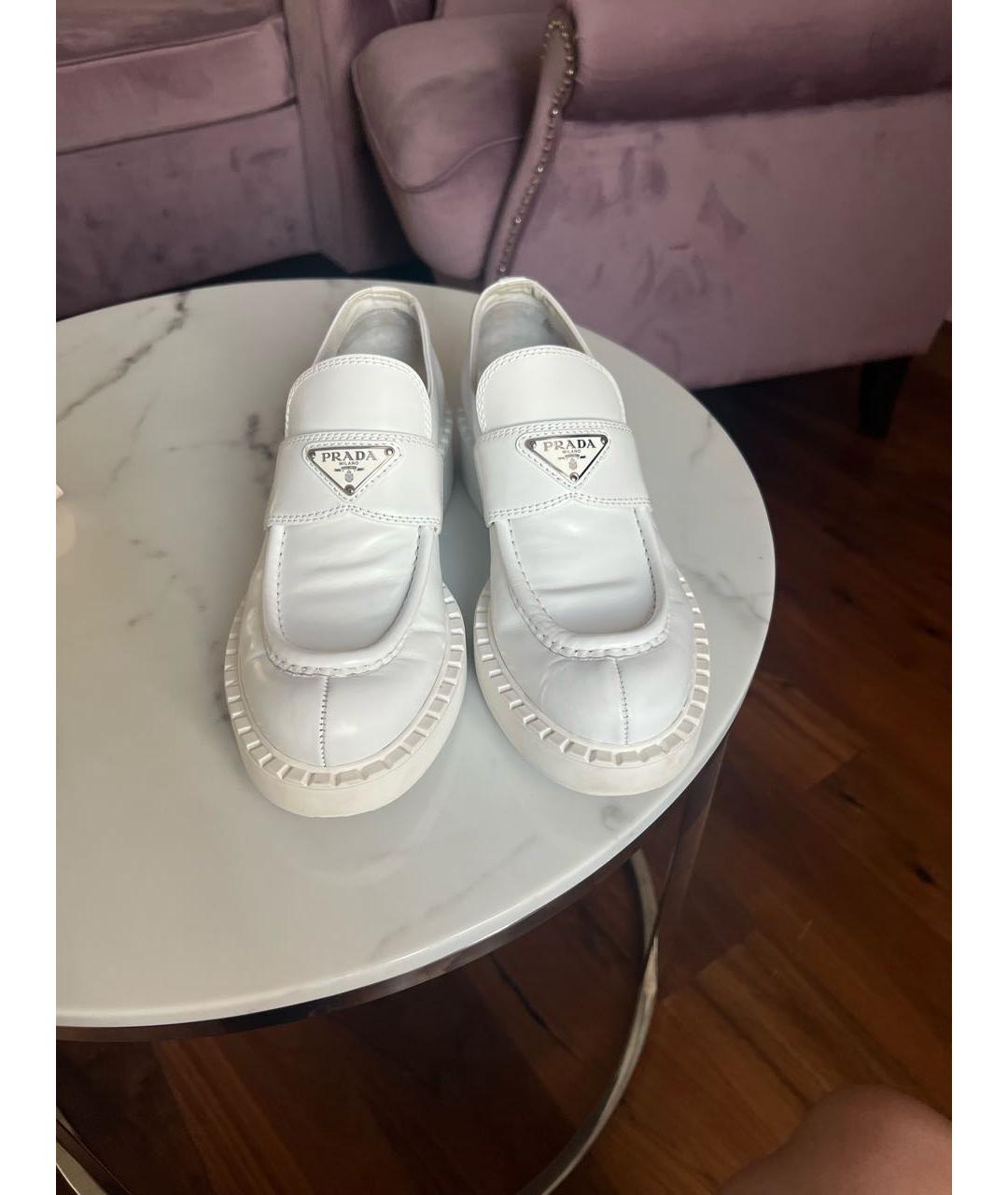PRADA Белые кожаные лоферы, фото 3