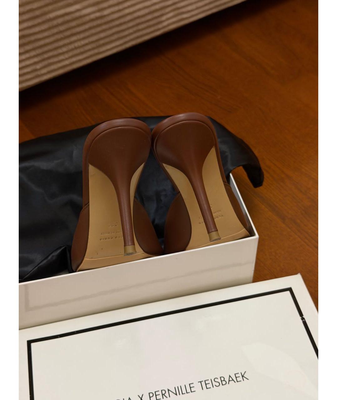 GIA COUTURE Коричневые кожаные мюли, фото 3