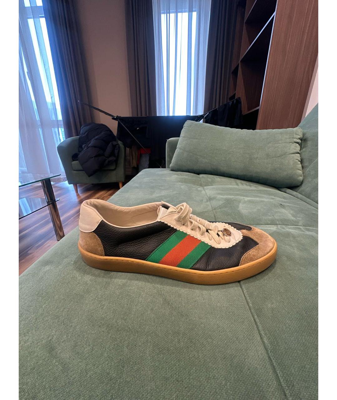 GUCCI Мульти низкие кроссовки / кеды из лакированной кожи, фото 6