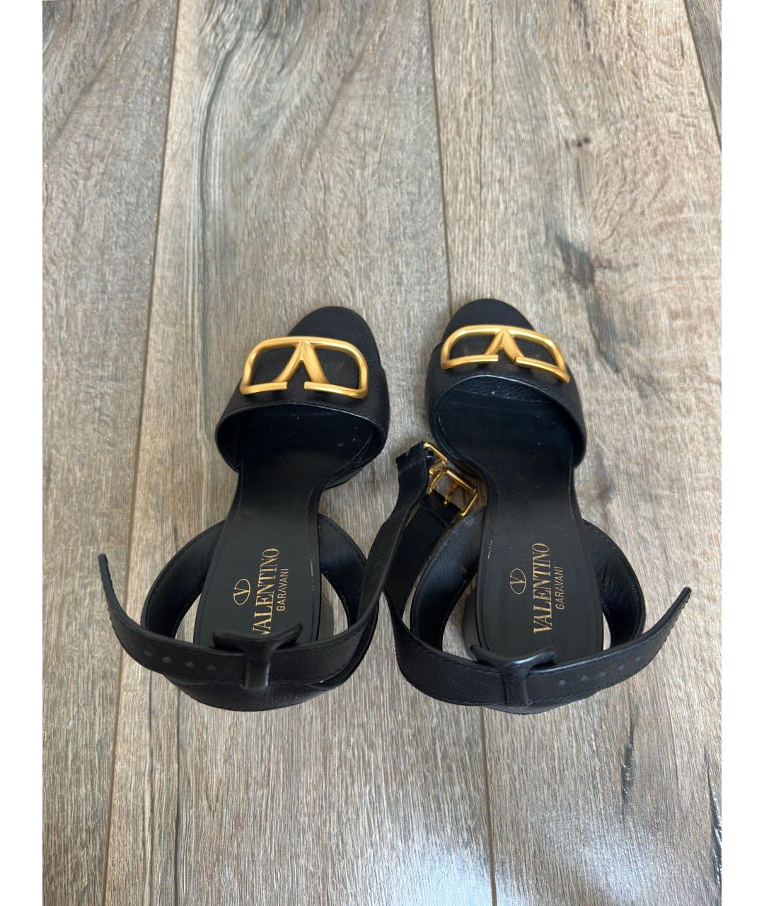 VALENTINO Черные кожаные босоножки, фото 3