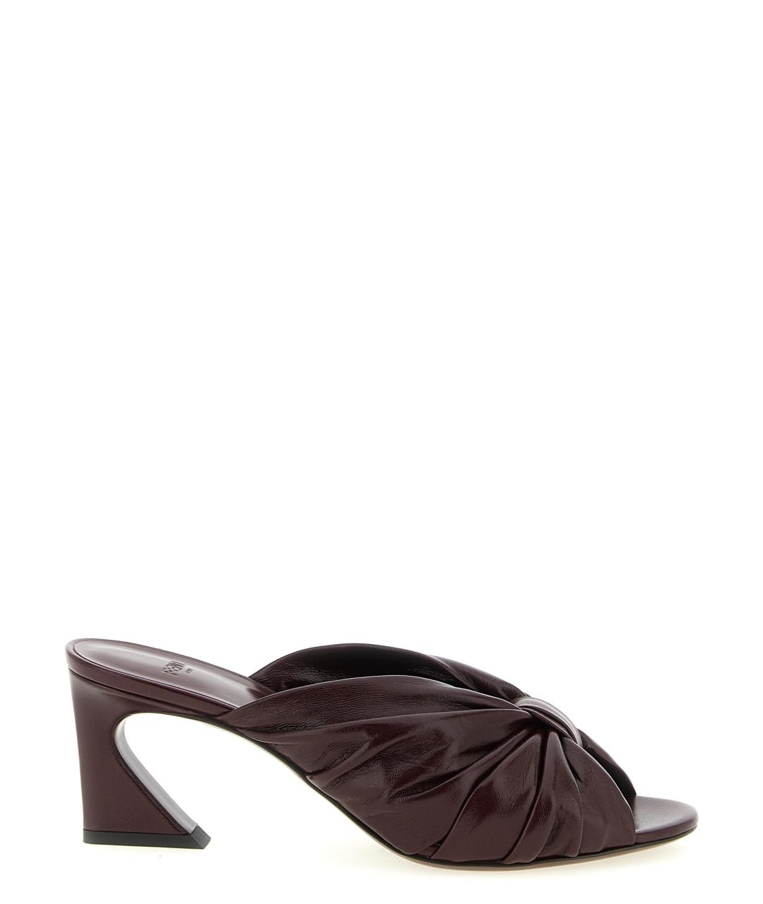 FENDI Бордовые кожаные мюли, фото 1