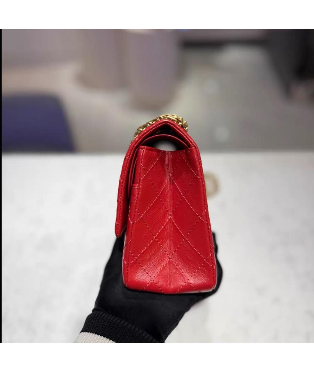 CHANEL Красная кожаная сумка через плечо, фото 3