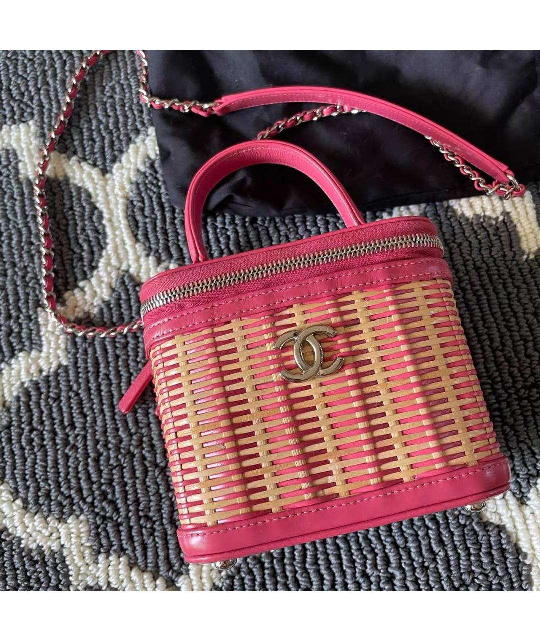 CHANEL Розовая пелетеная сумка с короткими ручками, фото 8