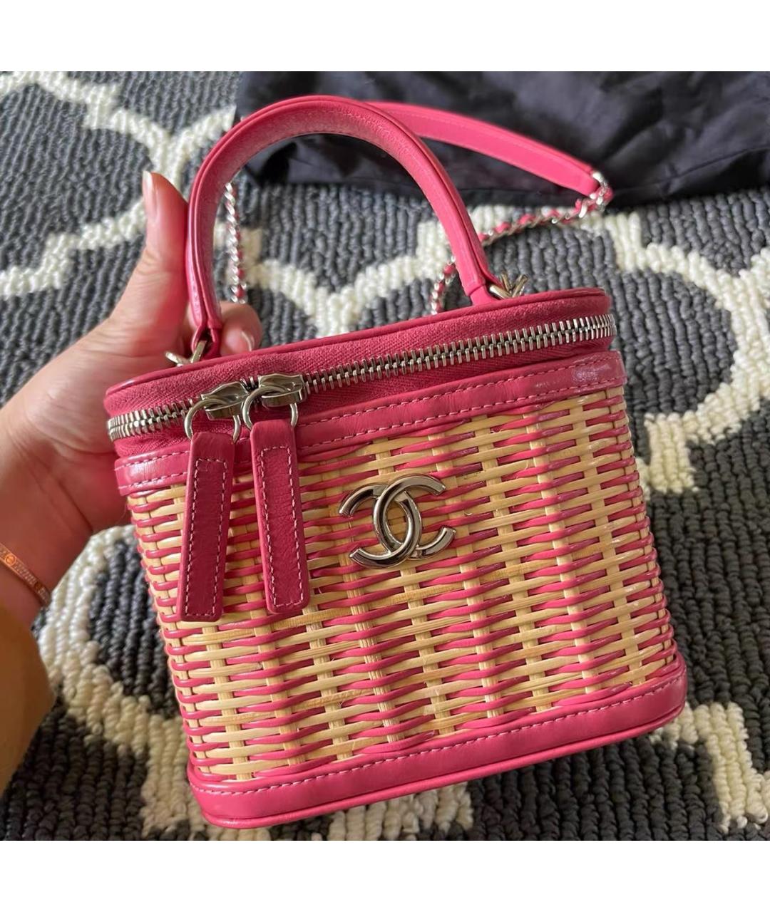 CHANEL Розовая пелетеная сумка с короткими ручками, фото 7