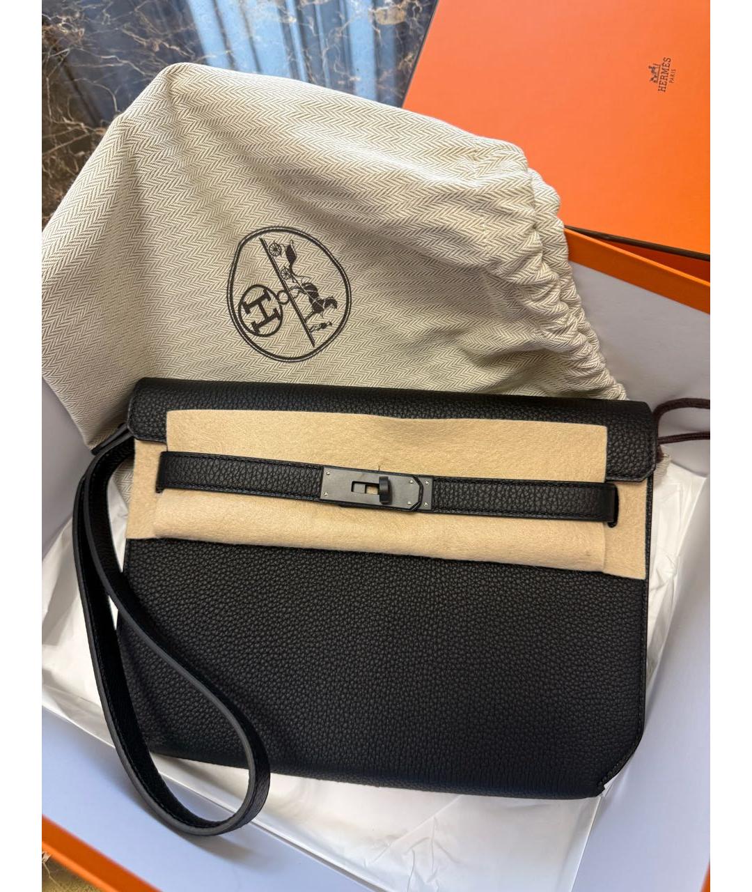 HERMES Черная кожаная барсетка, фото 4