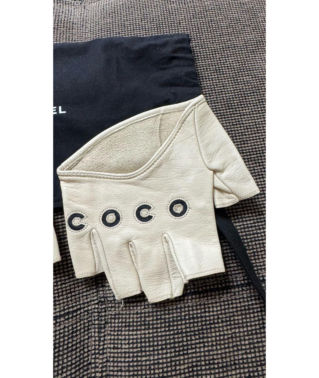 CHANEL Белые кожаные митенки, фото 2