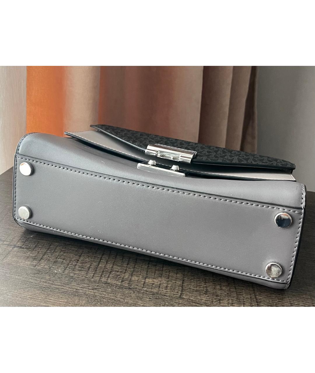 MICHAEL KORS Серая кожаная сумка с короткими ручками, фото 7