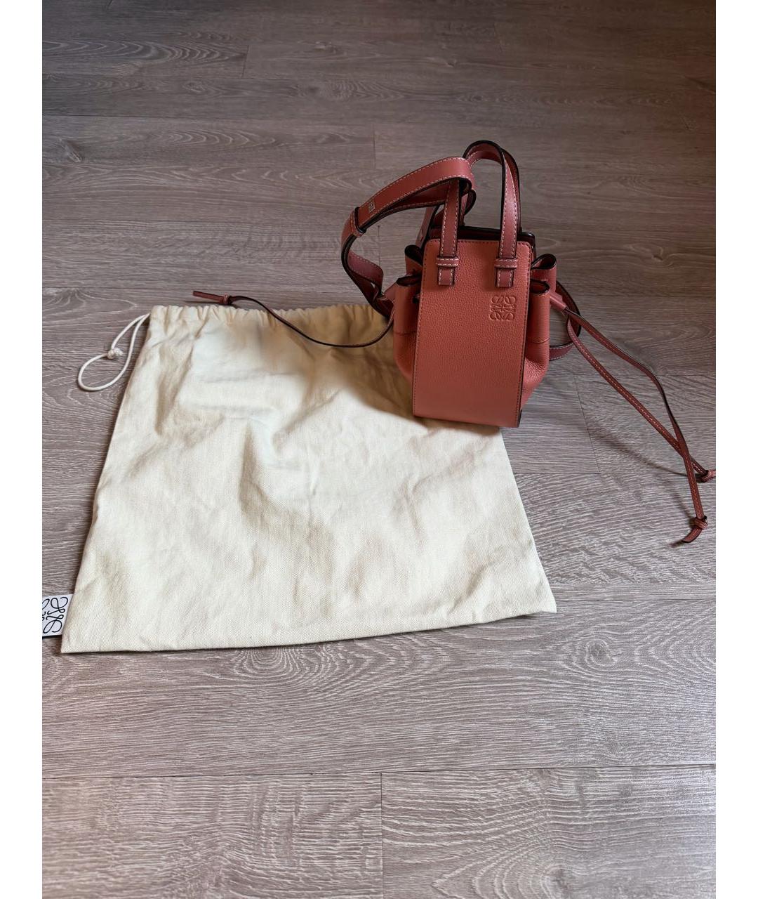 LOEWE Коралловая кожаная сумка через плечо, фото 2