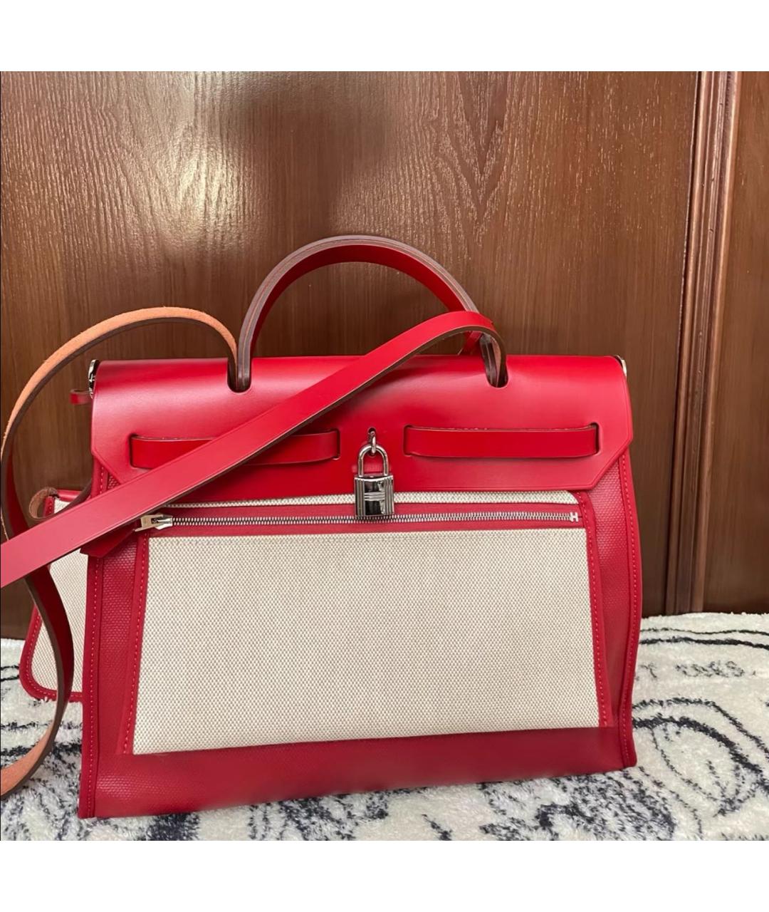 HERMES Красная кожаная сумка с короткими ручками, фото 2