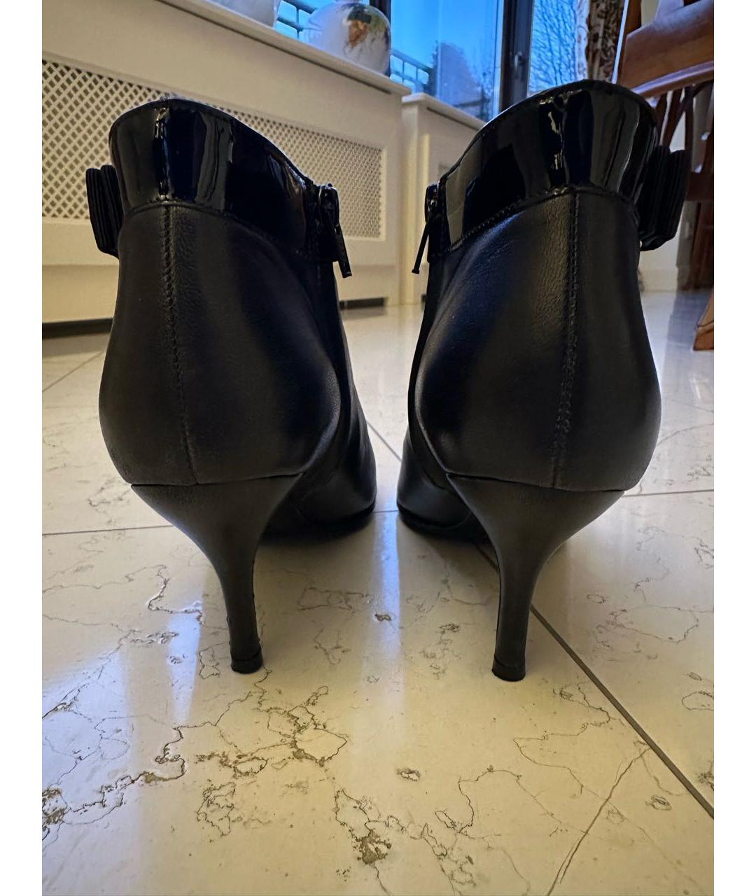 FERRAGAMO Черные кожаные ботильоны, фото 4