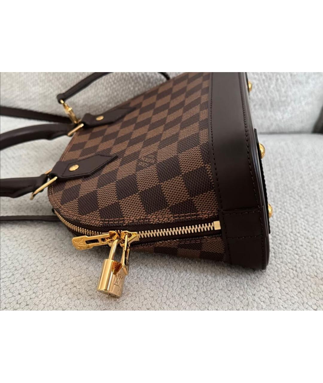 LOUIS VUITTON Коричневая кожаная сумка с короткими ручками, фото 6