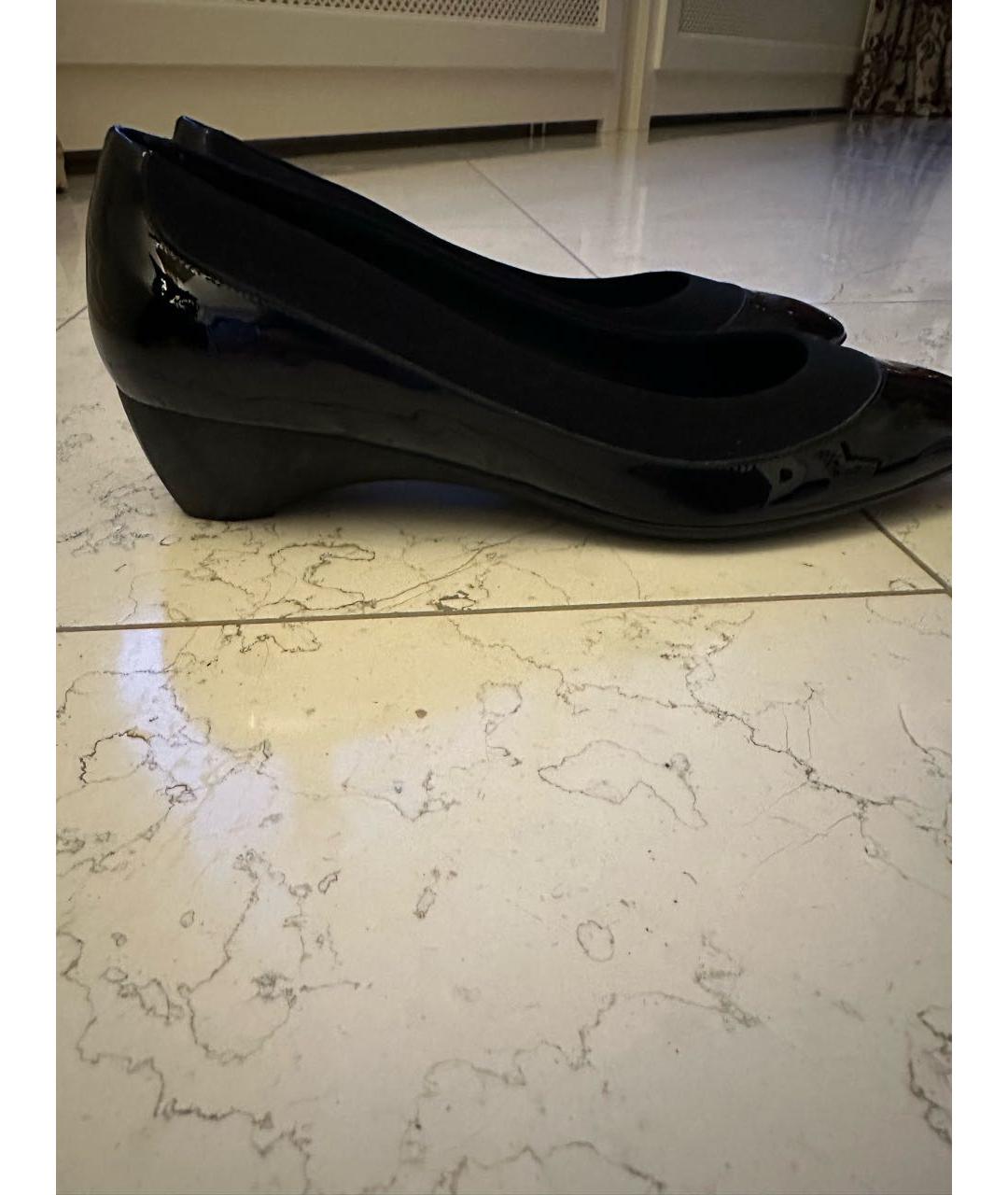 FERRAGAMO Черные туфли из лакированной кожи, фото 2