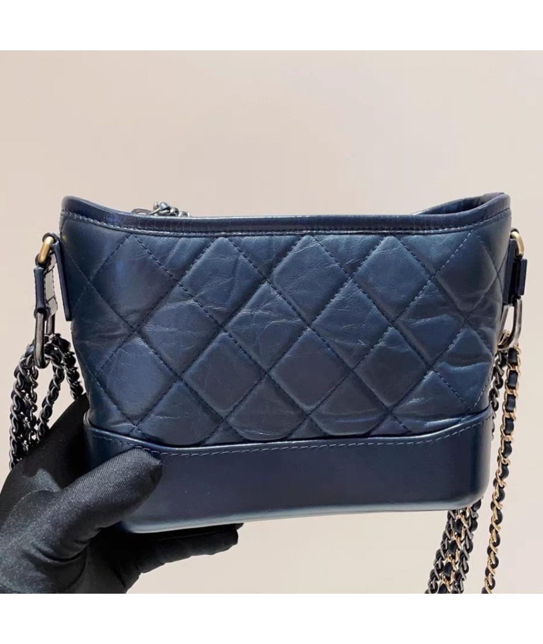 CHANEL Темно-синяя кожаная сумка через плечо, фото 3