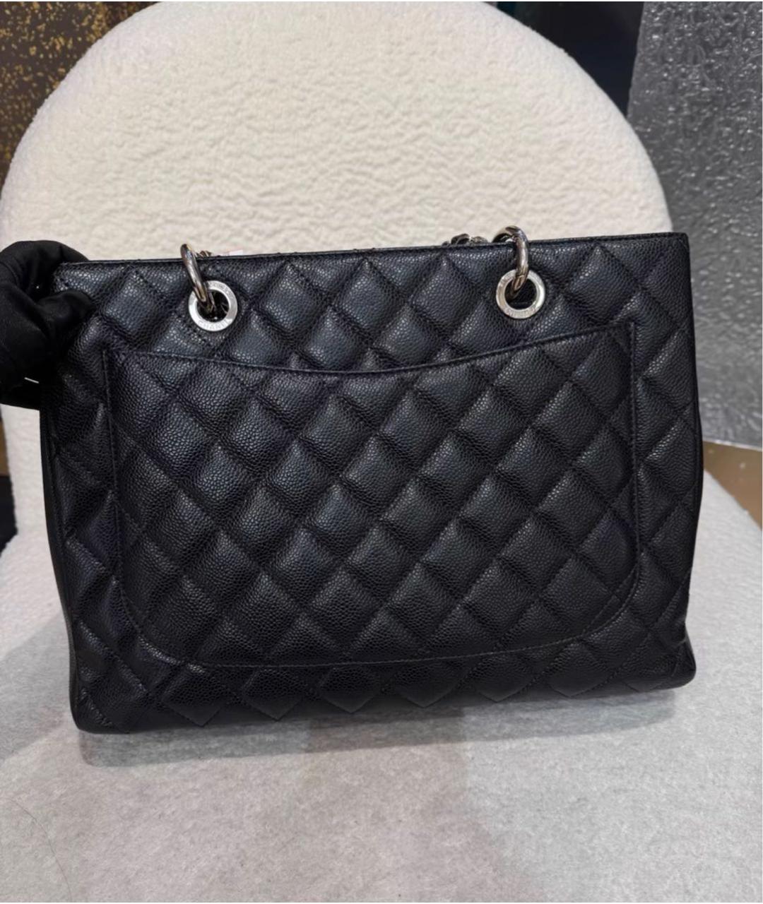 CHANEL Черная кожаная сумка тоут, фото 2