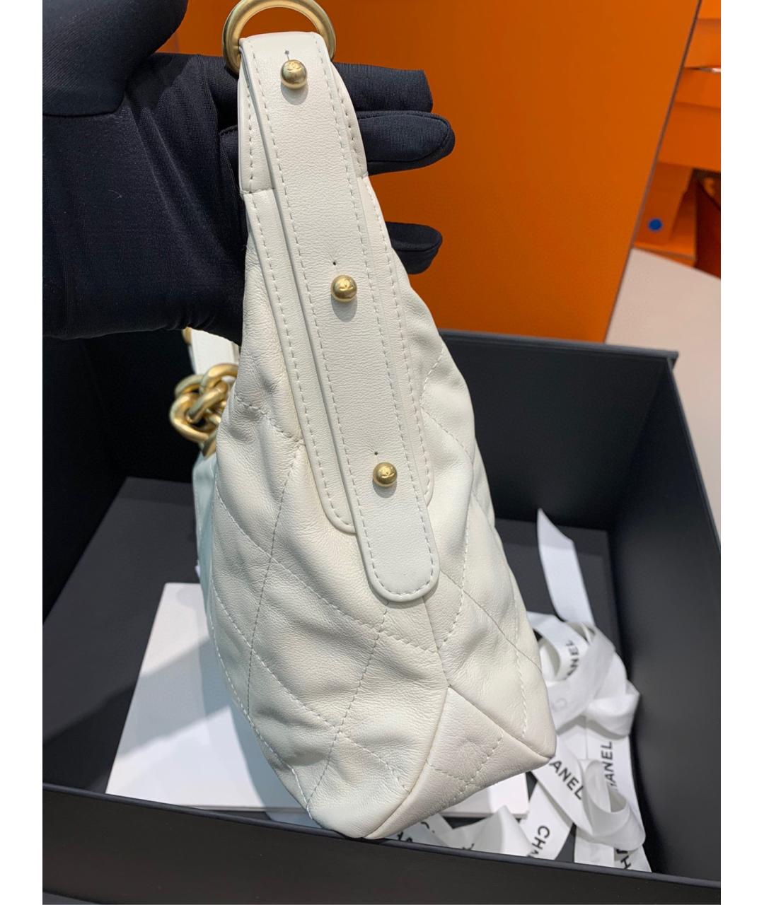 CHANEL Белая кожаная сумка через плечо, фото 5
