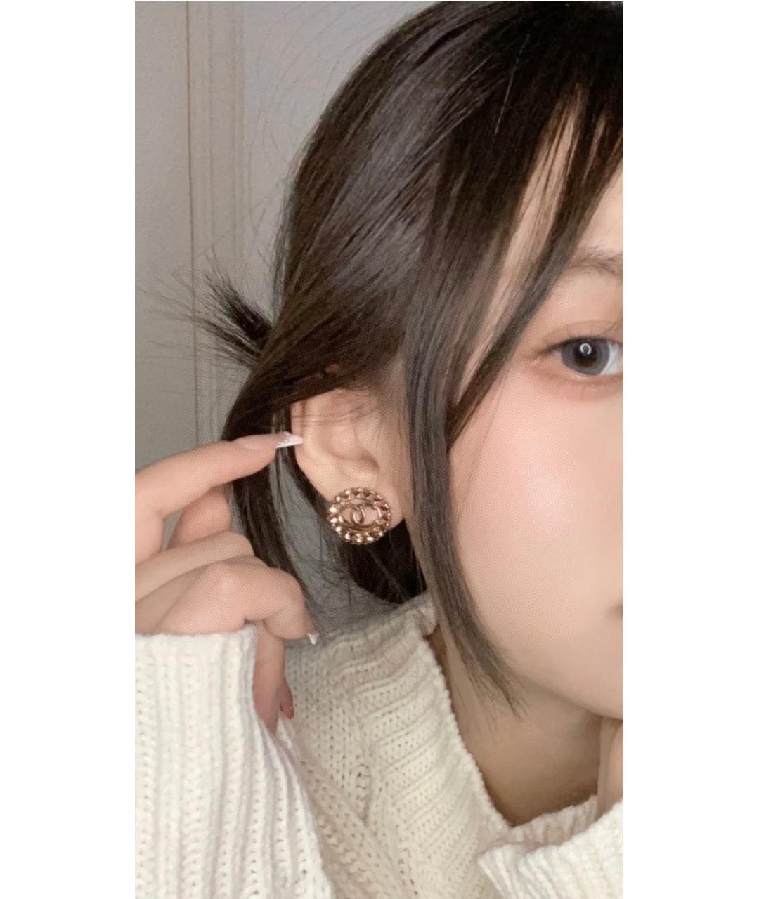 CHANEL Золотые металлические серьги, фото 4