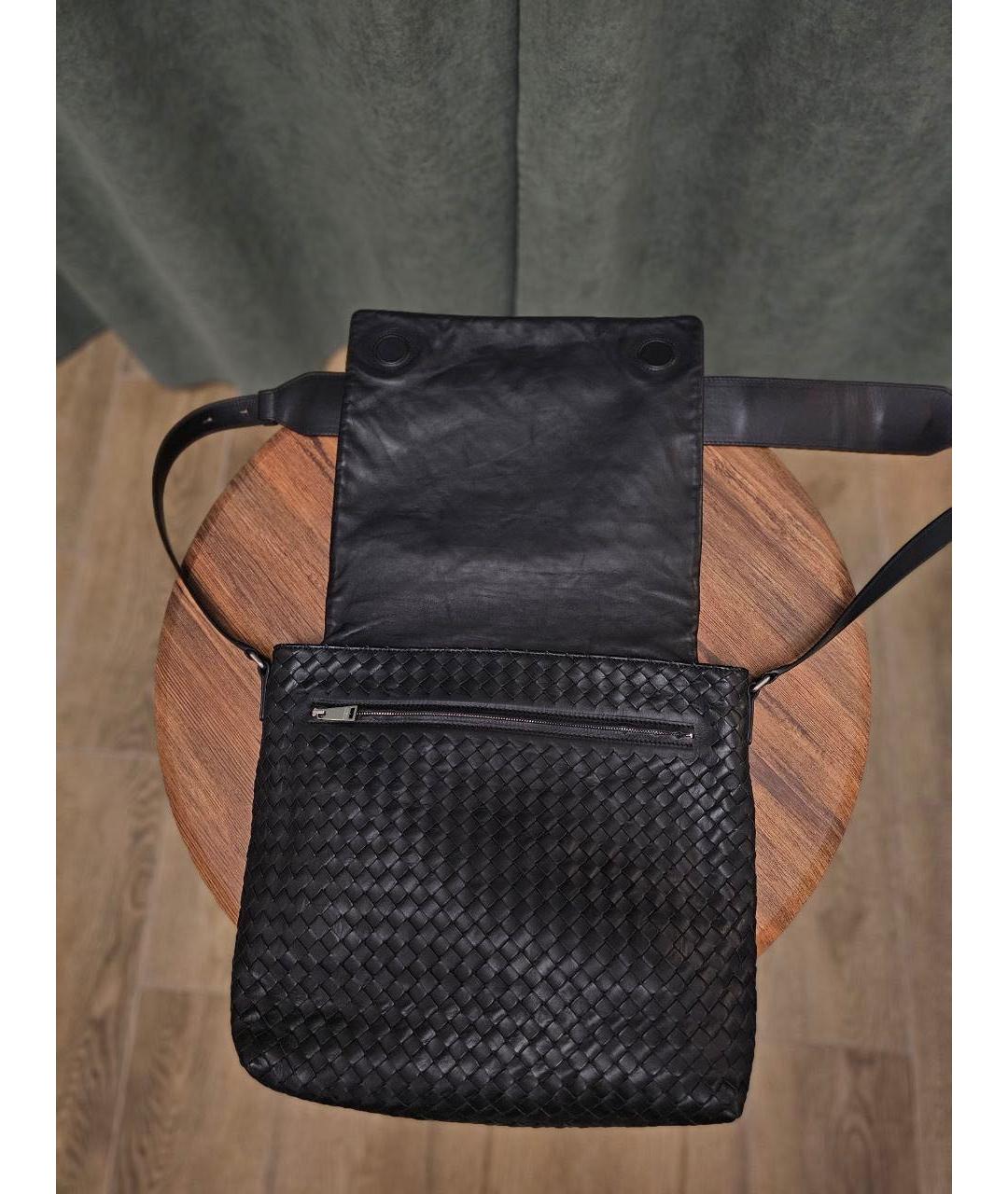 BOTTEGA VENETA Черная кожаная сумка на плечо, фото 2