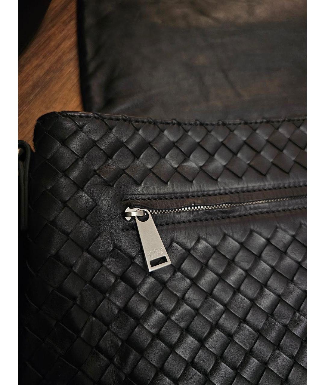 BOTTEGA VENETA Черная кожаная сумка на плечо, фото 7