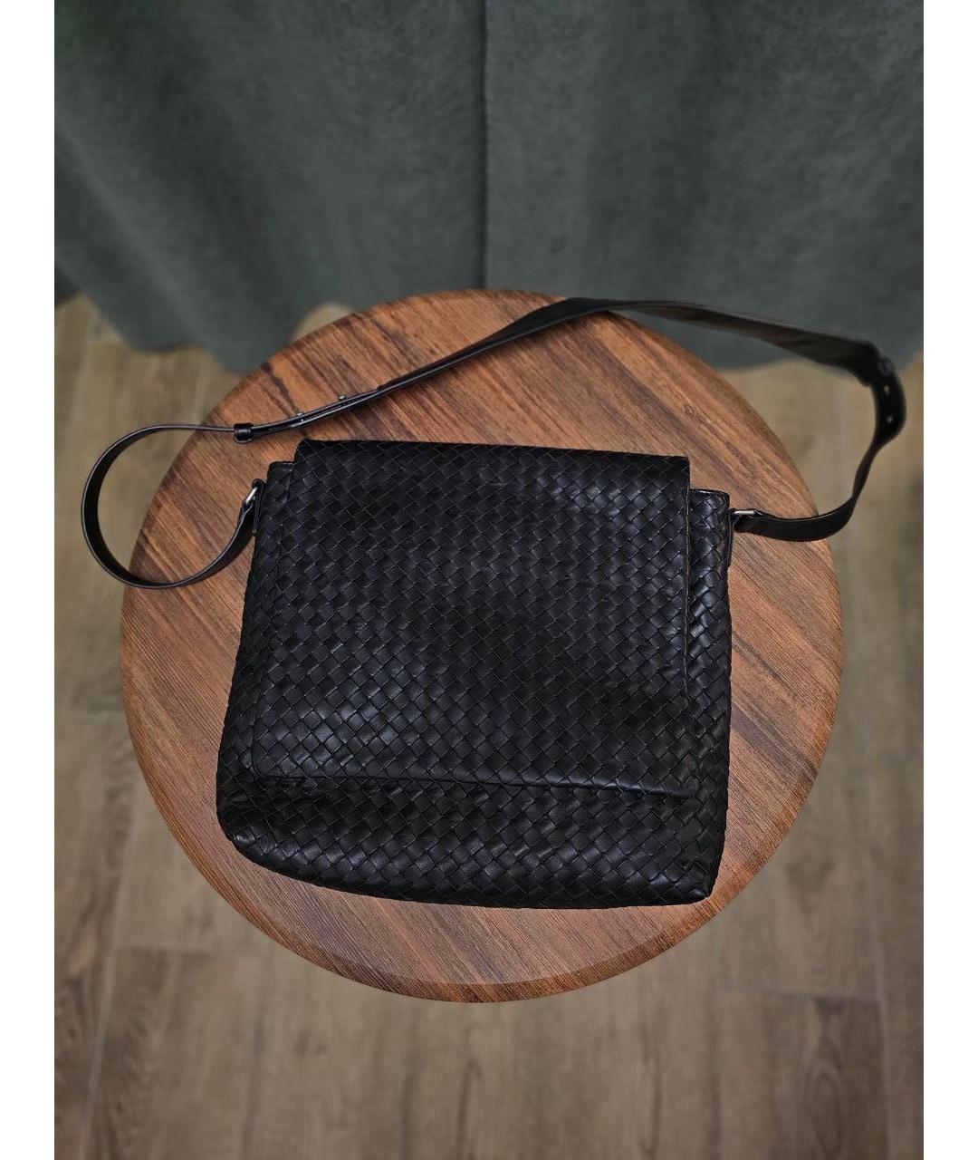 BOTTEGA VENETA Черная кожаная сумка на плечо, фото 9