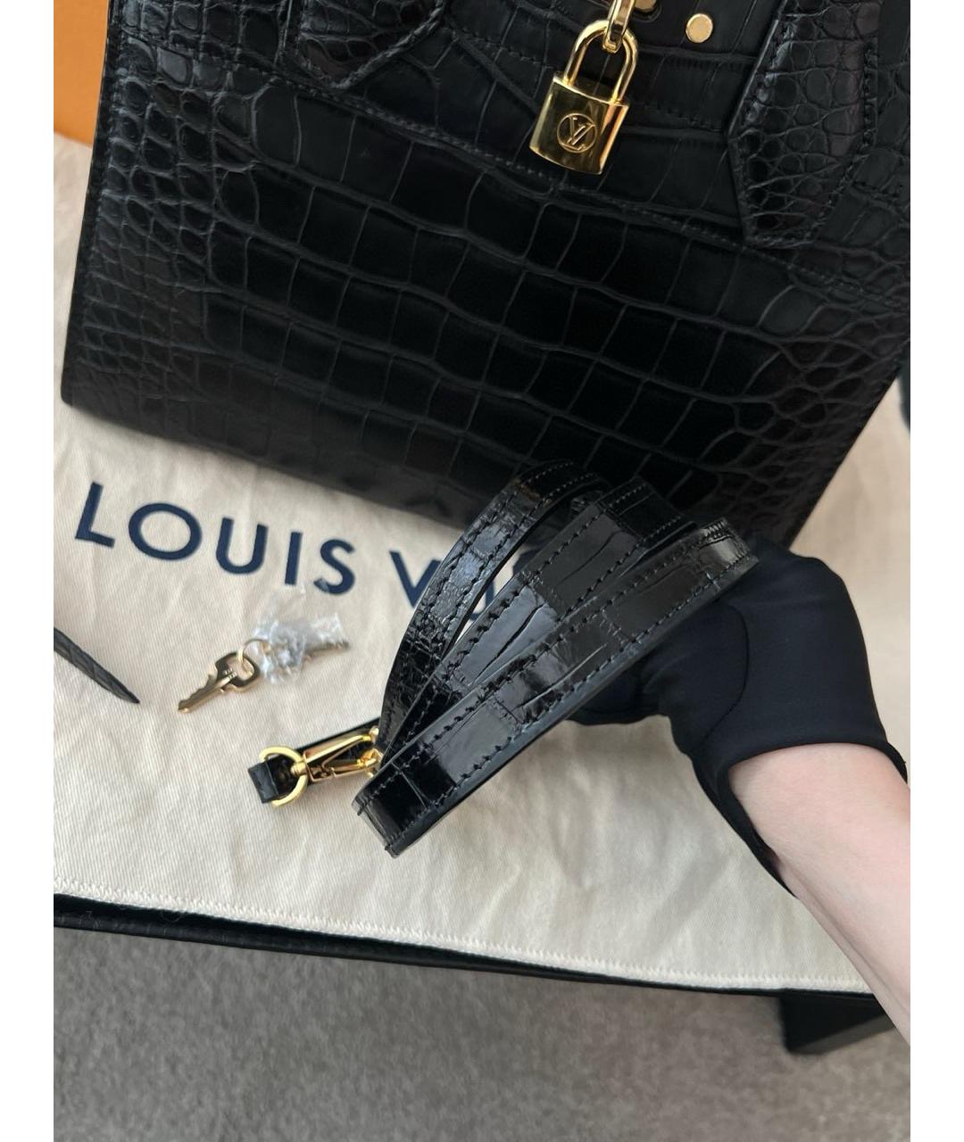 LOUIS VUITTON Черная кожаная сумка тоут, фото 7