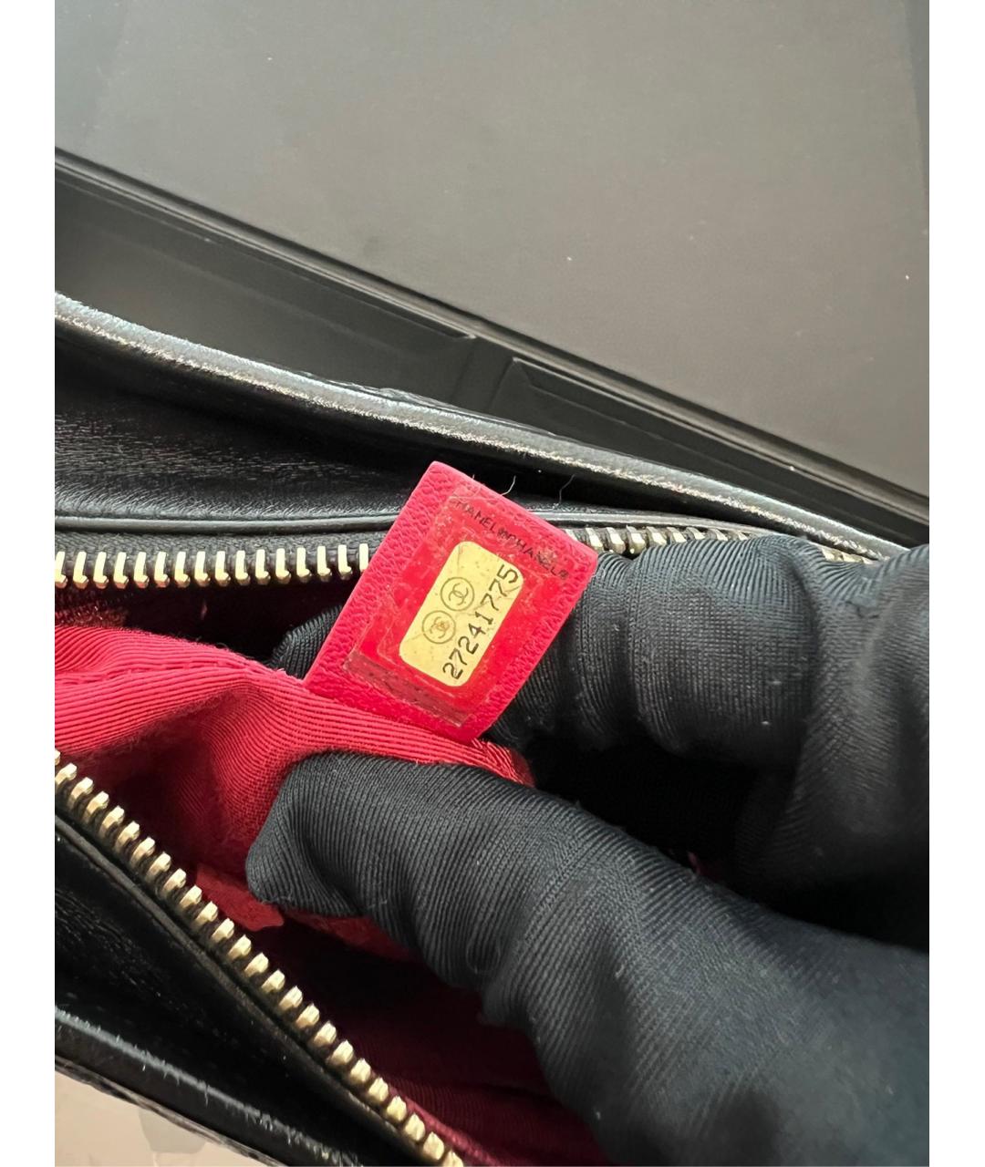 CHANEL Черная кожаная сумка через плечо, фото 8