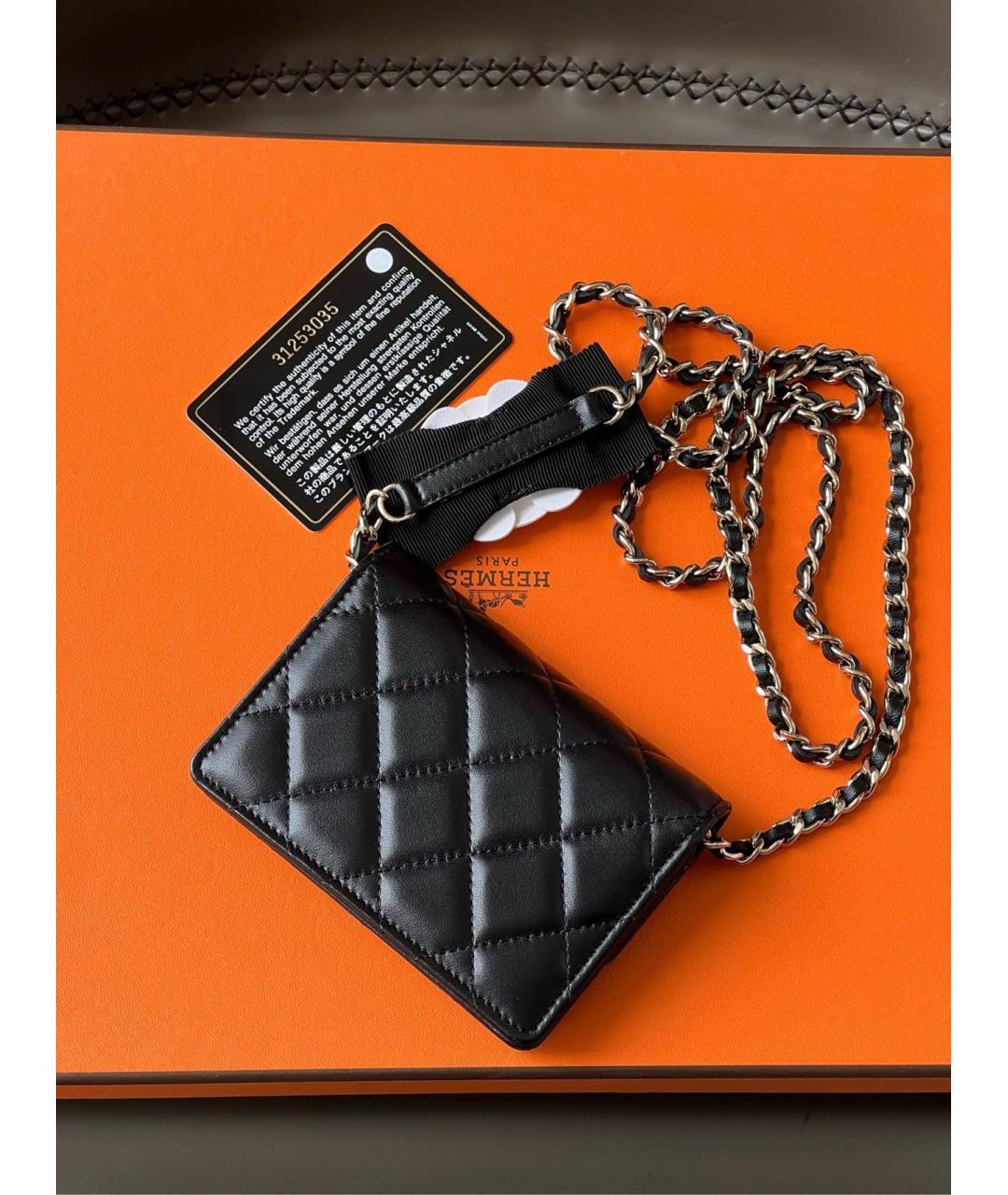 CHANEL Черная кожаная сумка через плечо, фото 2