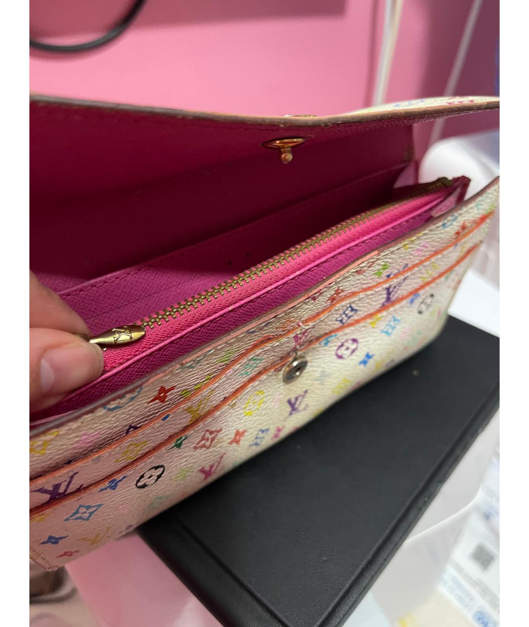 LOUIS VUITTON Бежевый кожаный кошелек, фото 5