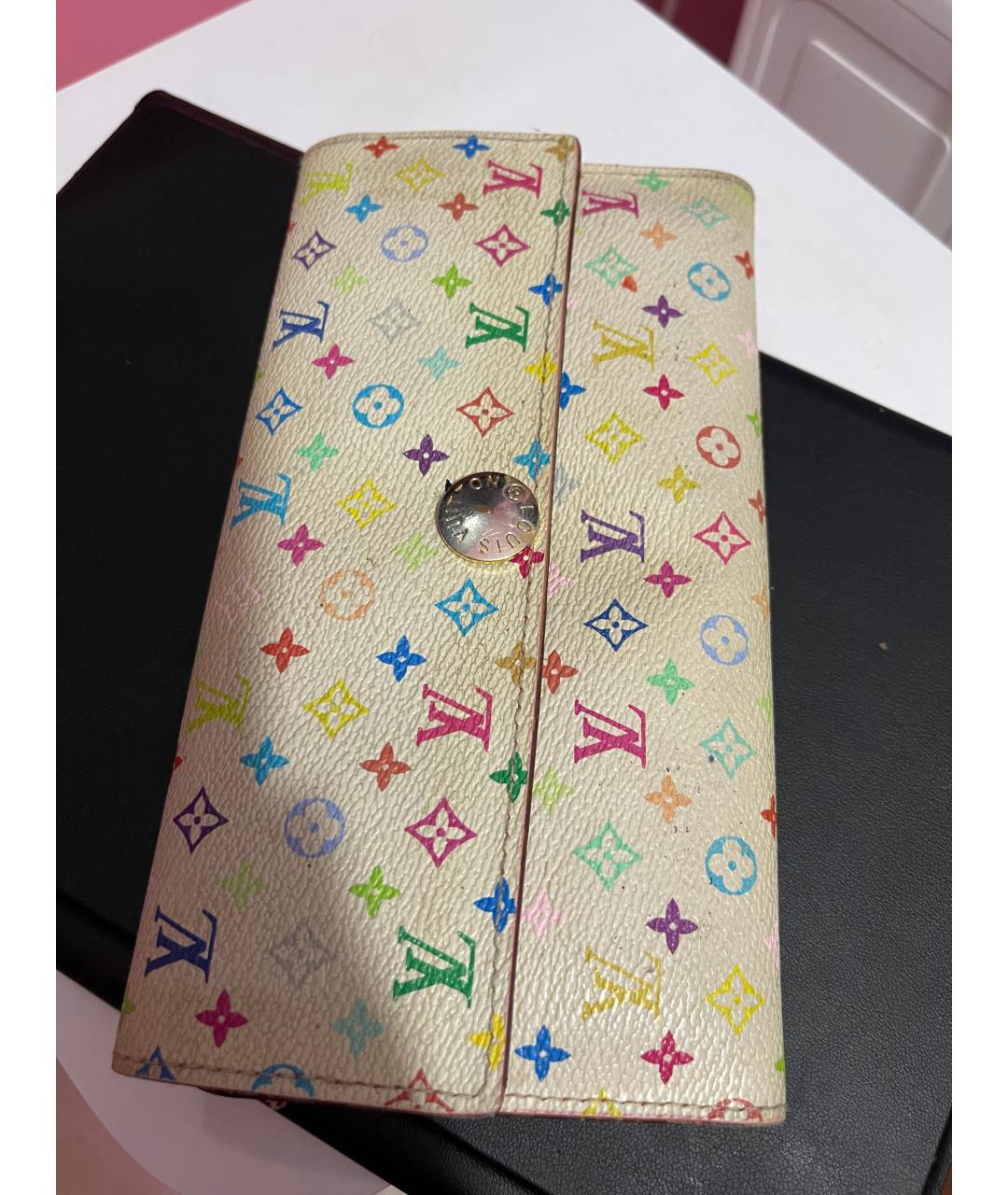 LOUIS VUITTON Бежевый кожаный кошелек, фото 6