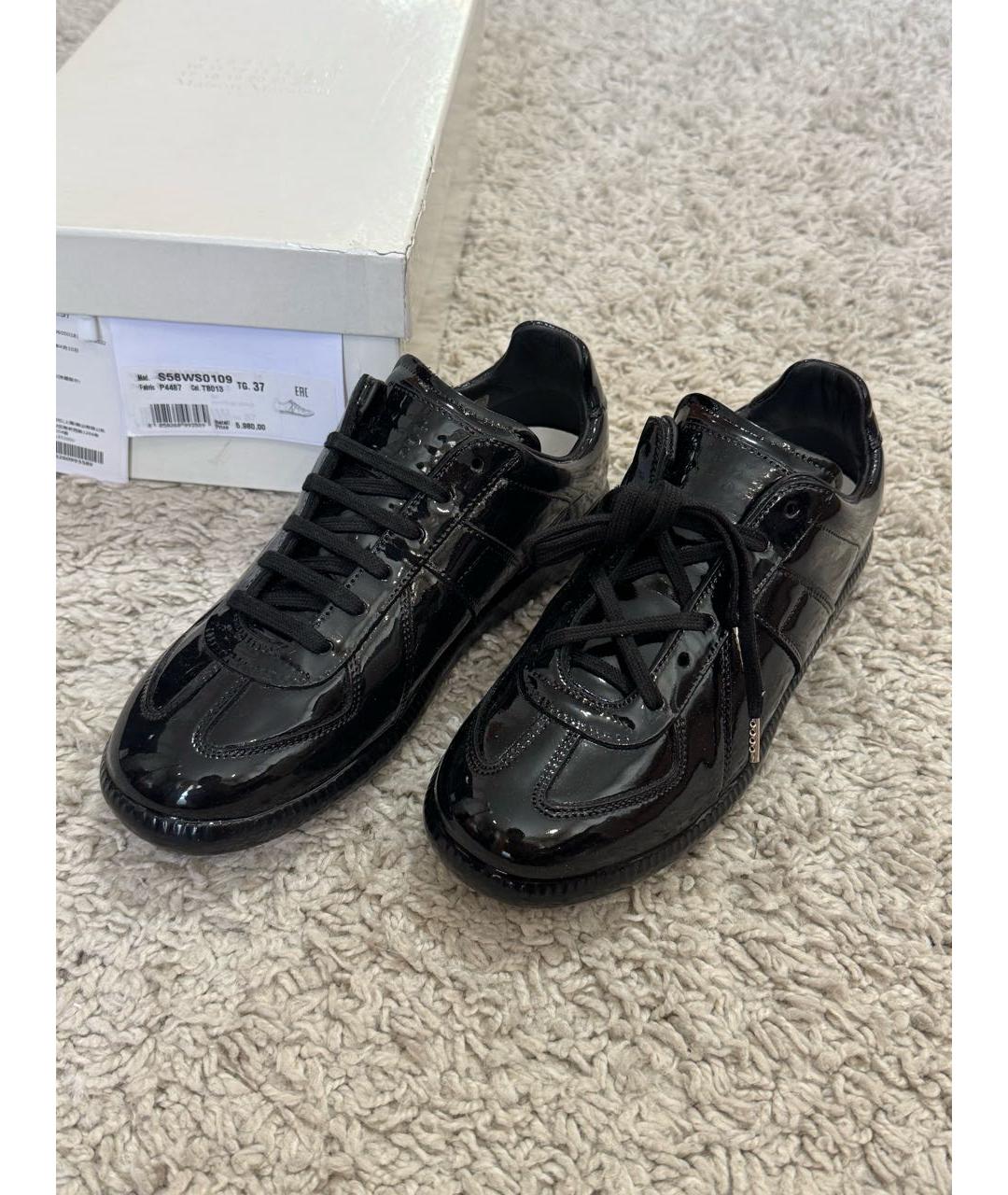 MAISON MARGIELA Черные кеды из лакированной кожи, фото 2