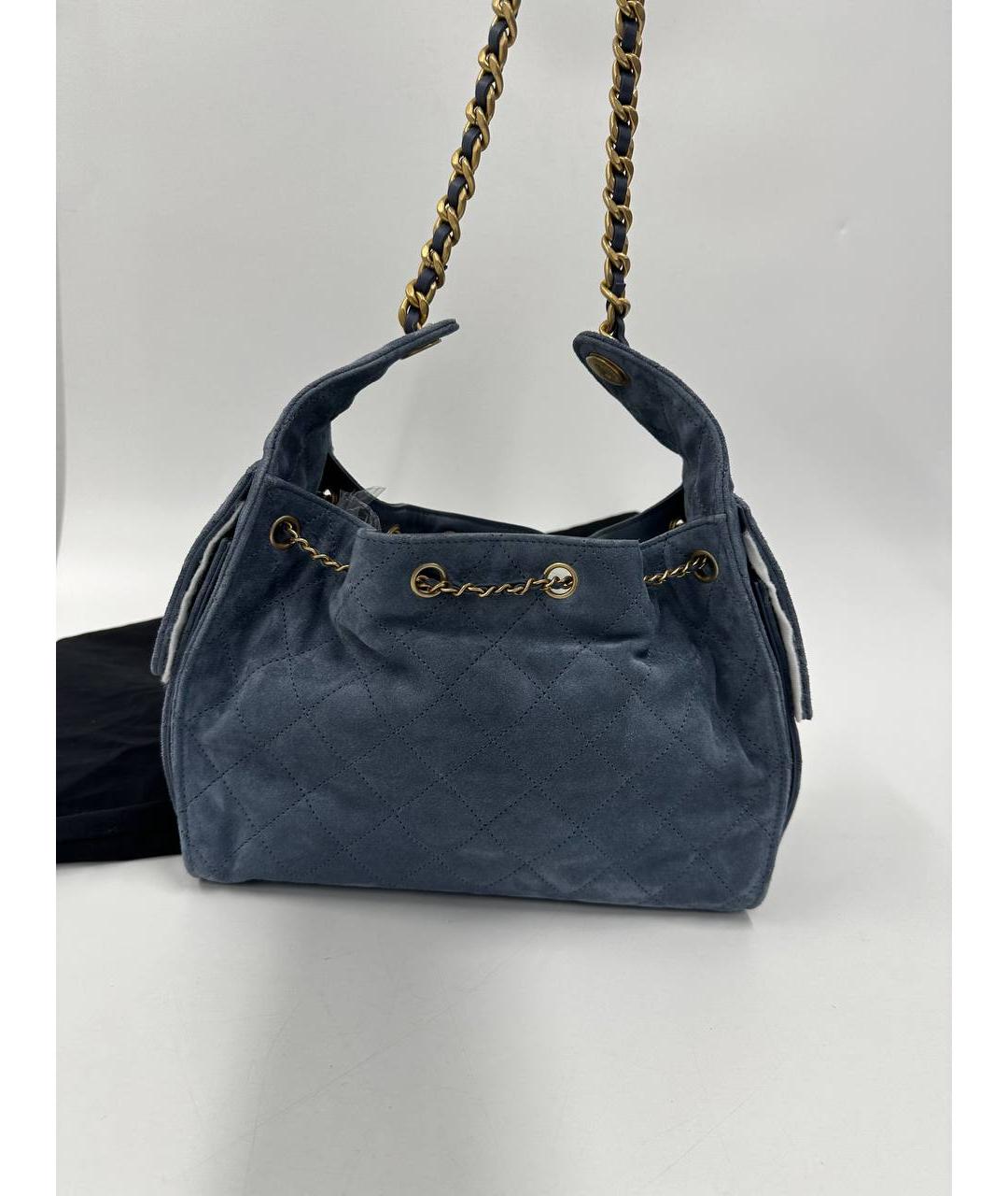 CHANEL Голубая замшевая сумка с короткими ручками, фото 3