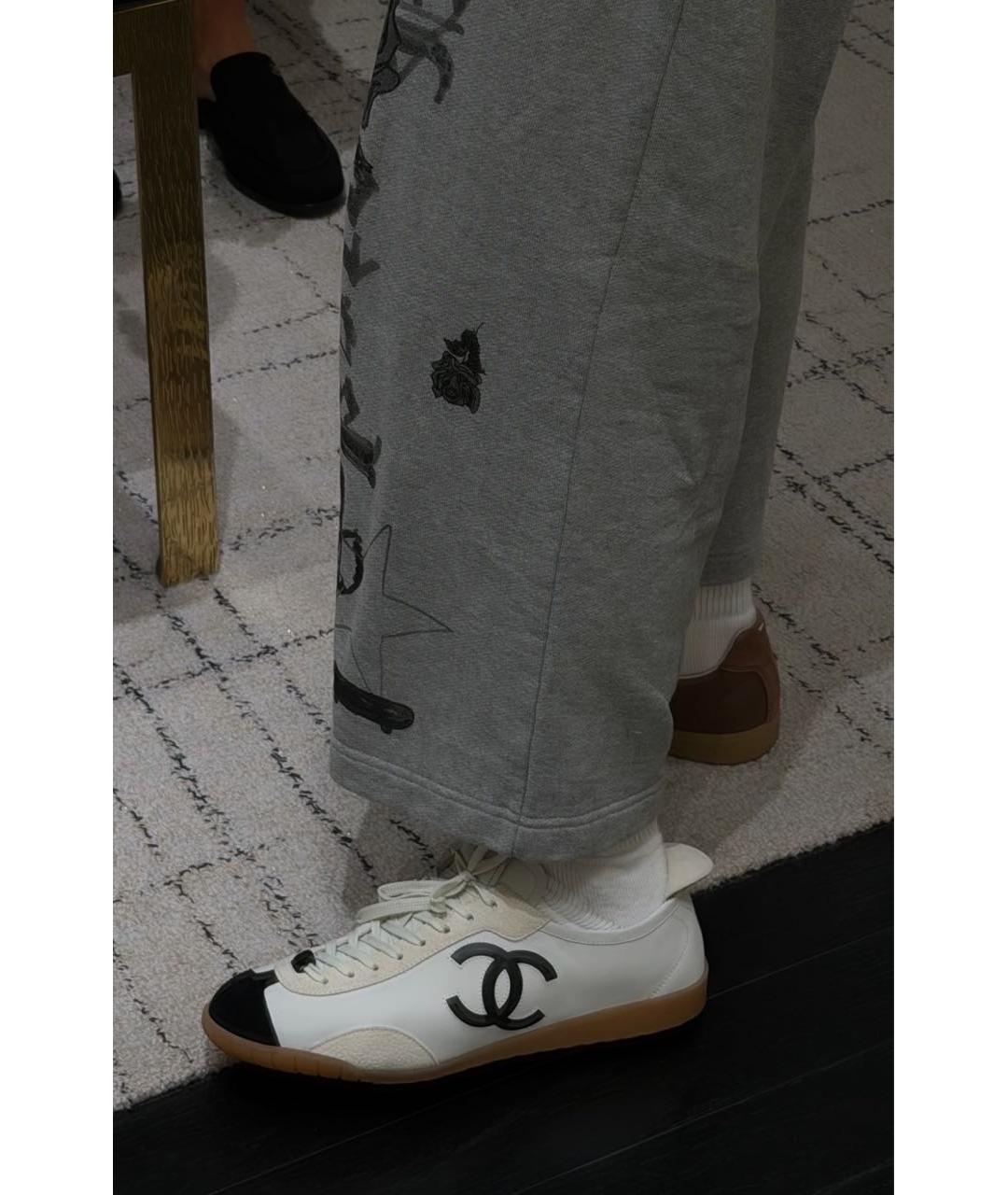 CHANEL Белые кожаные кроссовки, фото 7