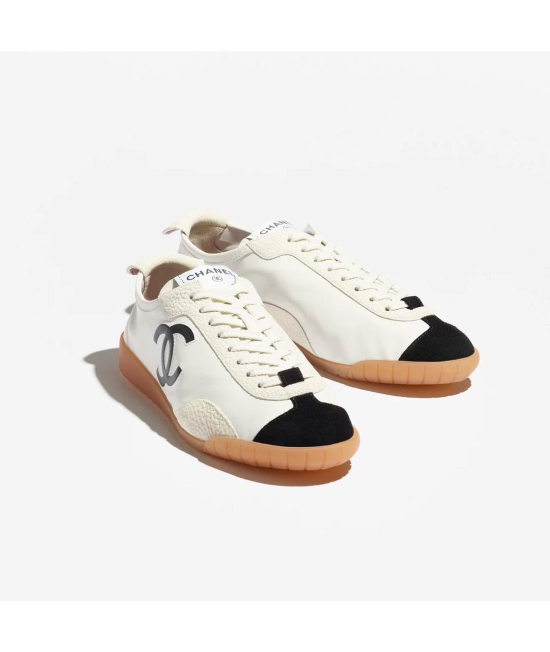 CHANEL Белые кожаные кроссовки, фото 2