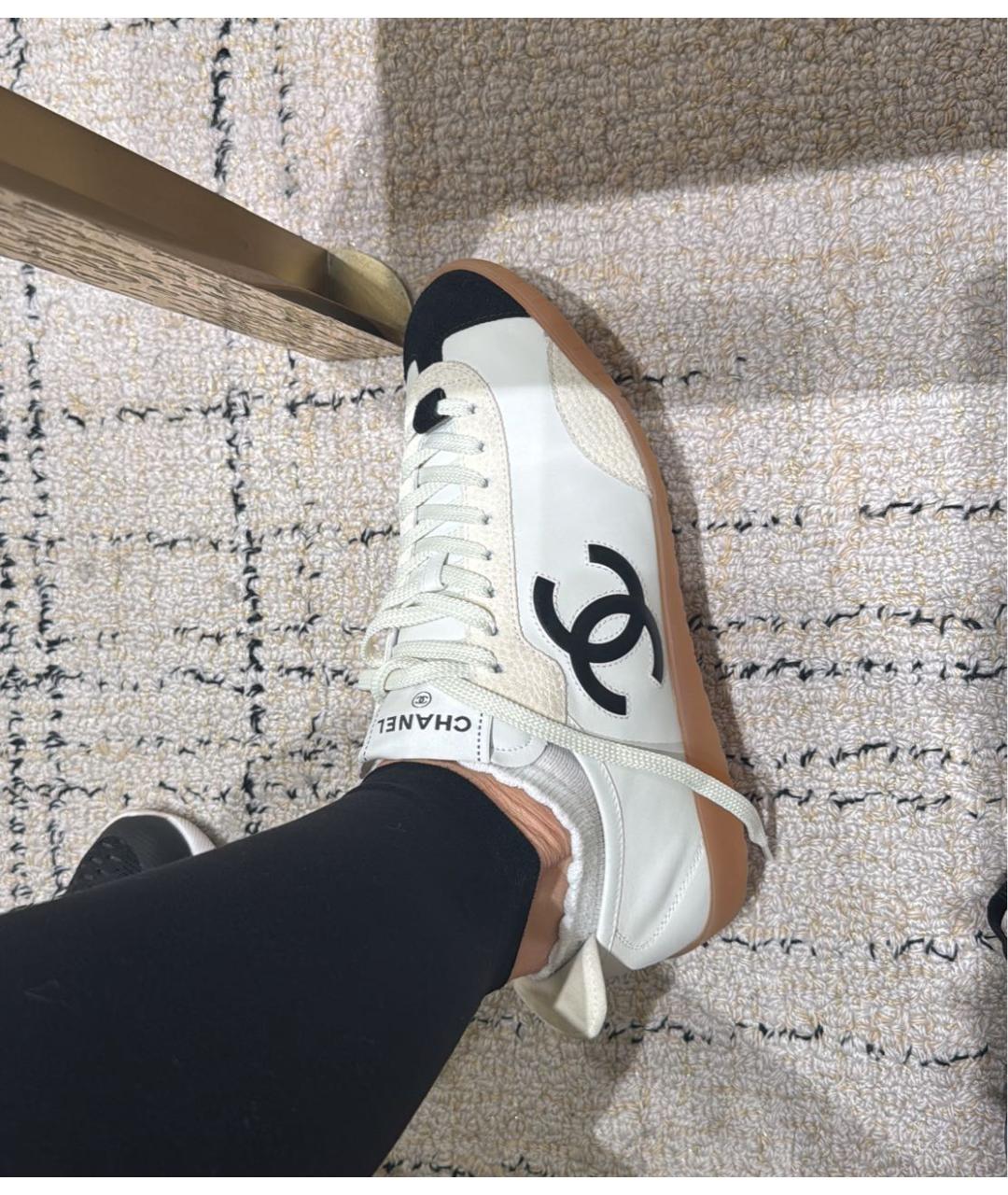 CHANEL Белые кожаные кроссовки, фото 6