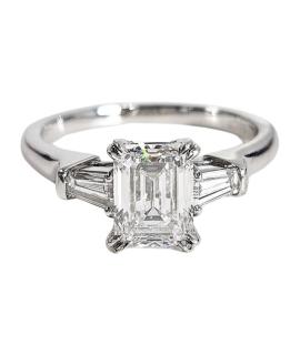 Harry Winston Кольцо