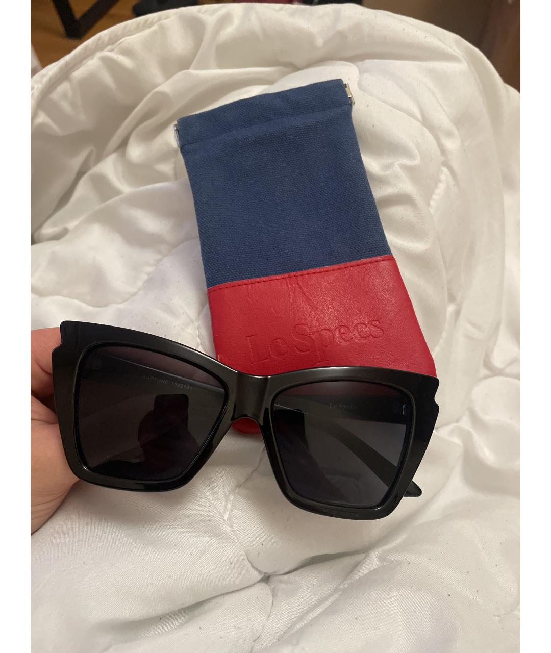 LE SPECS Черные пластиковые солнцезащитные очки, фото 4