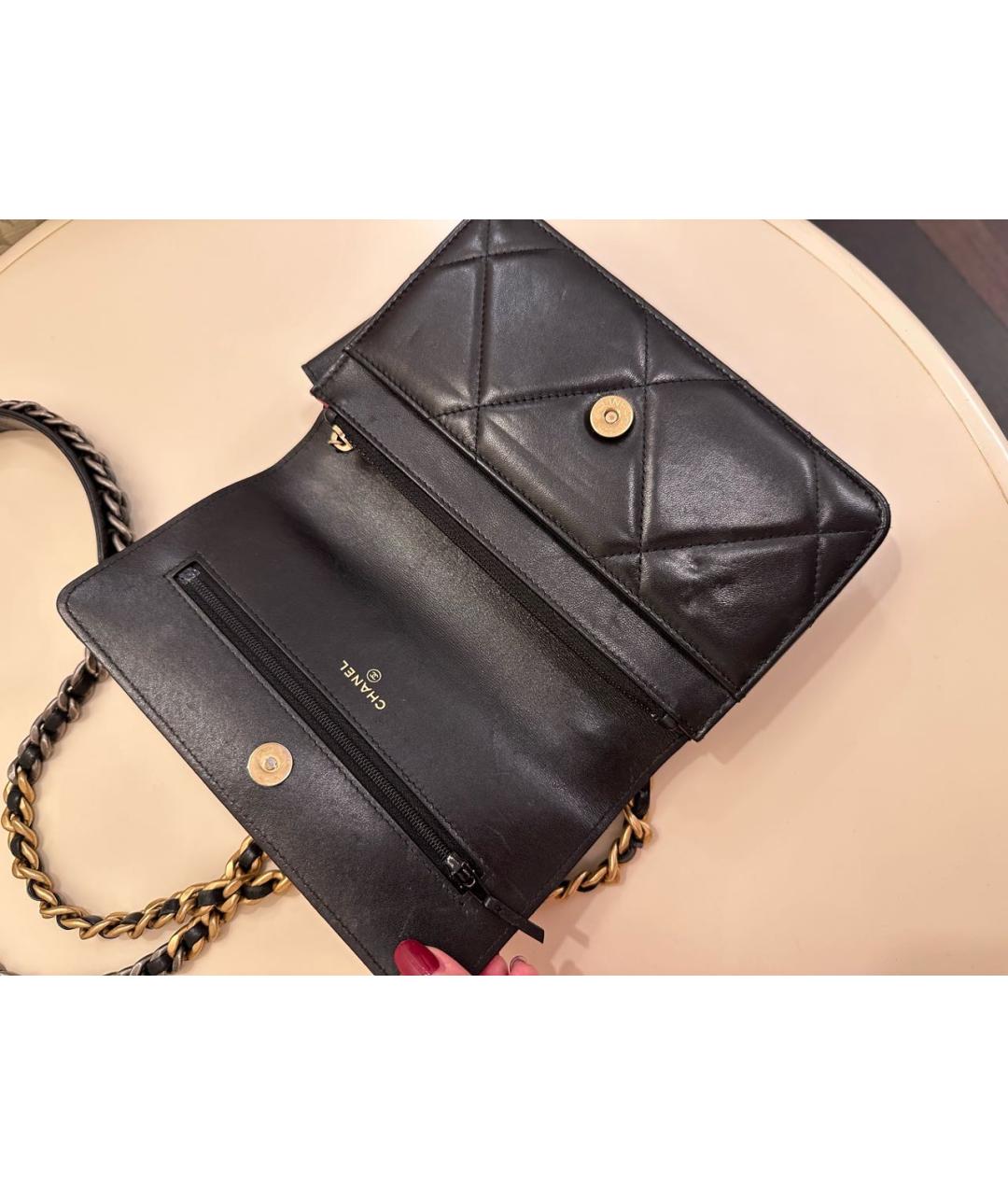CHANEL Черная кожаная сумка через плечо, фото 5