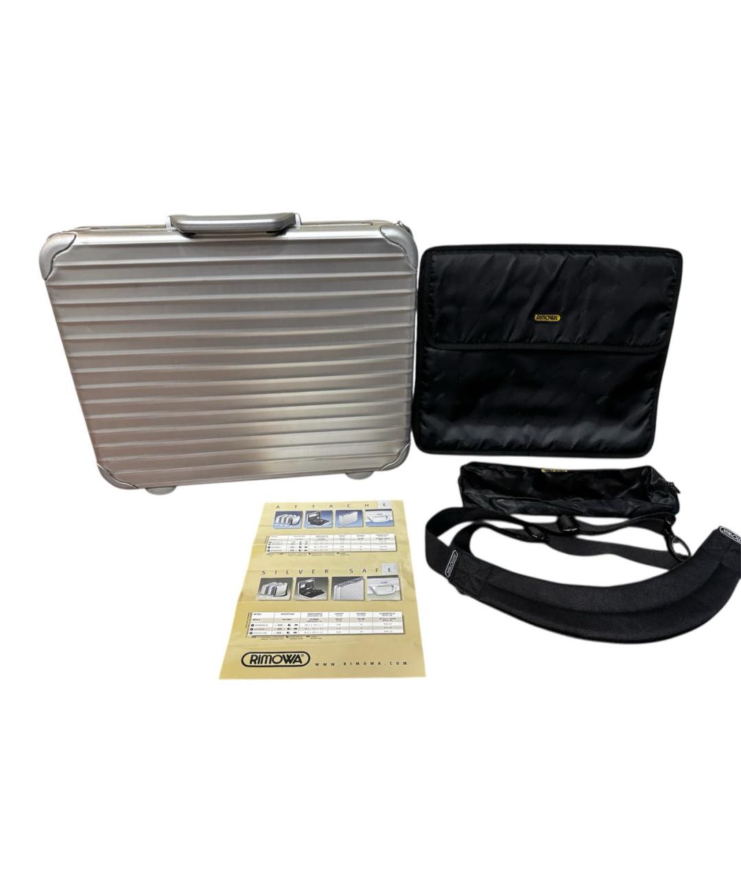 Rimowa Серебрянный чемодан, фото 5