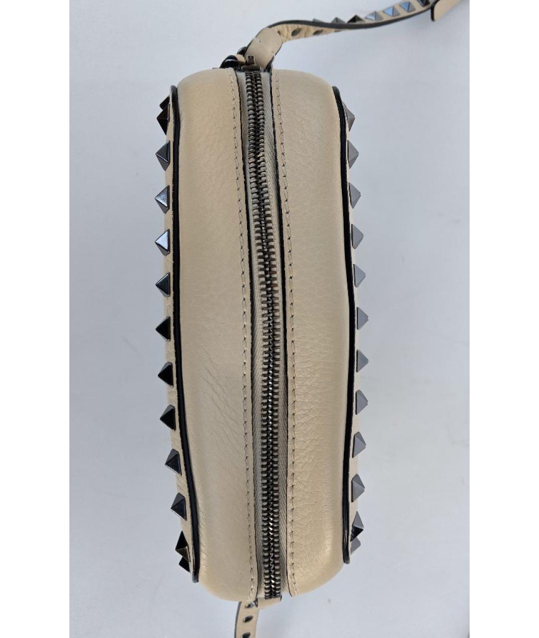 VALENTINO Бежевая кожаная сумка через плечо, фото 4