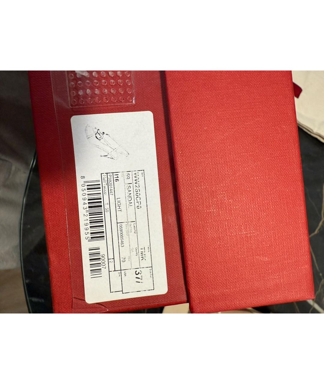 VALENTINO Бежевые кожаные босоножки, фото 5