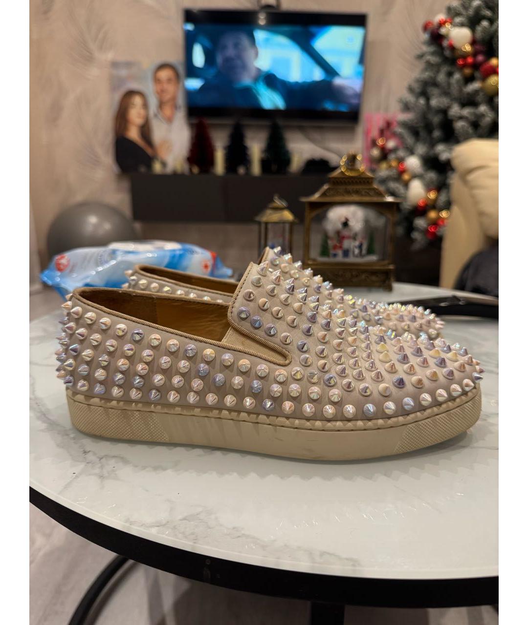 CHRISTIAN LOUBOUTIN Бежевые кожаные слипоны, фото 5