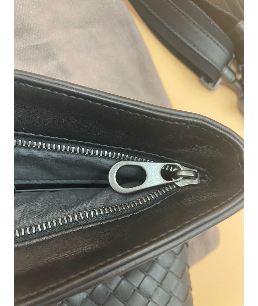 BOTTEGA VENETA Черная кожаная сумка на плечо, фото 5