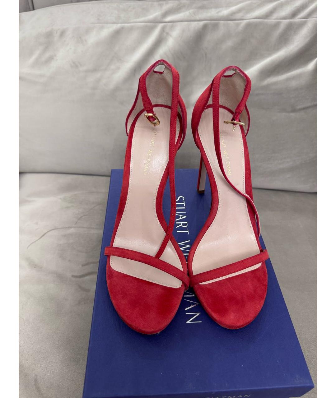 STUART WEITZMAN Красные замшевые босоножки, фото 2