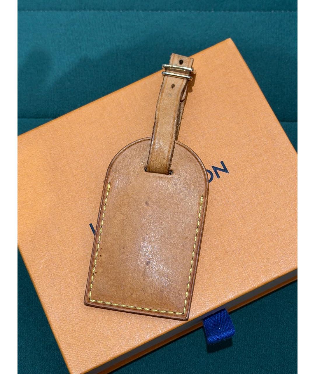 LOUIS VUITTON Бежевый брелок, фото 2