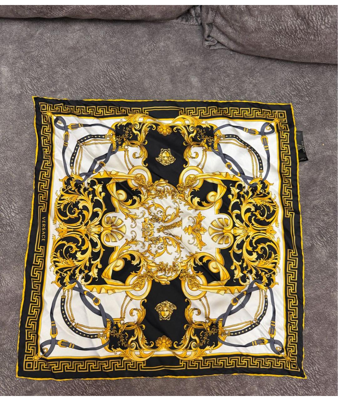 VERSACE Золотой платок, фото 3